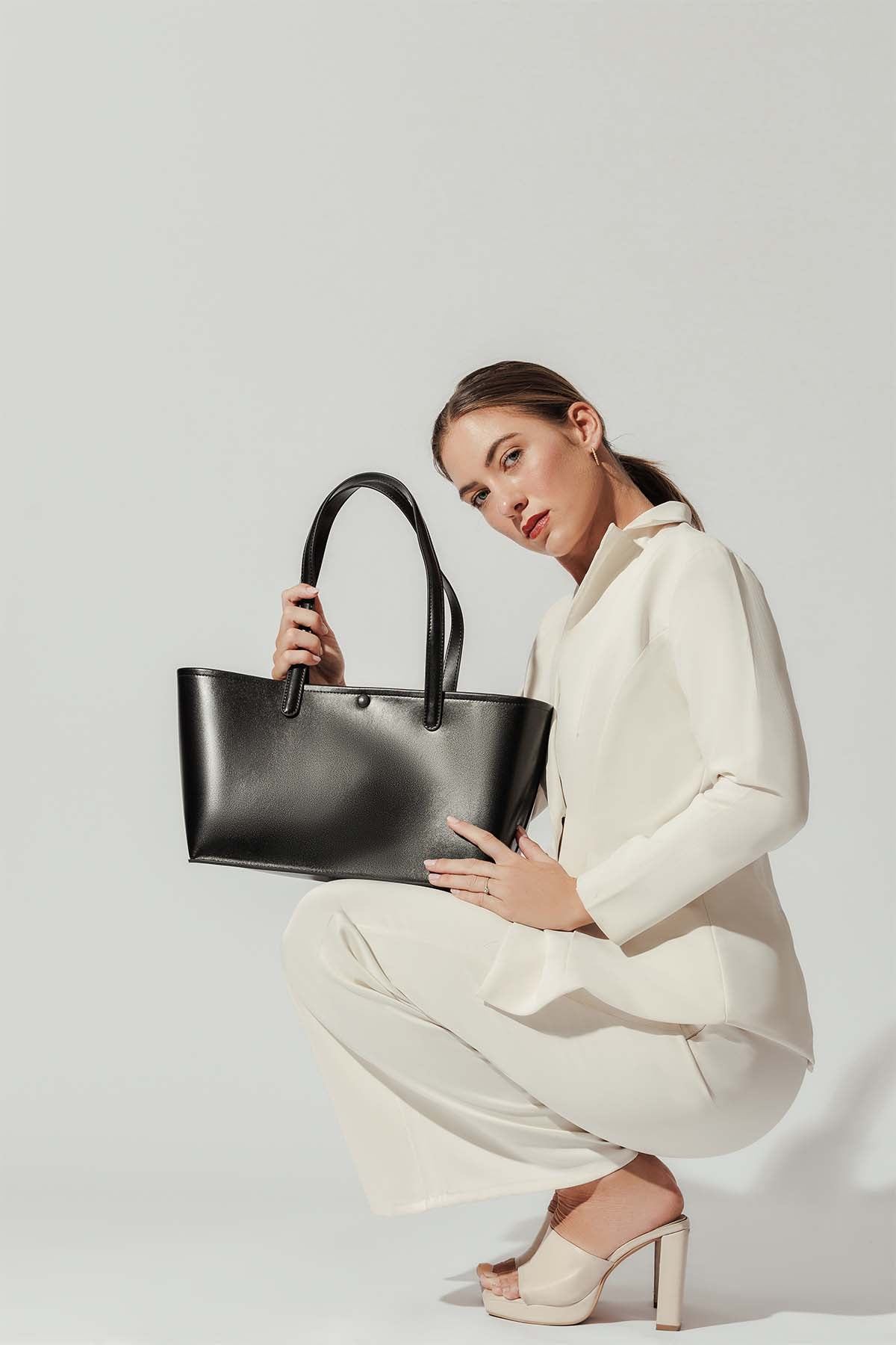 Berth Quarter Tote