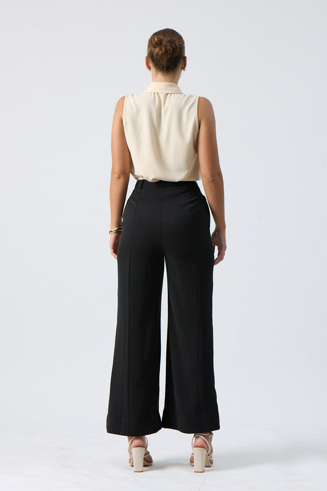 Boardroom Crop WW Top