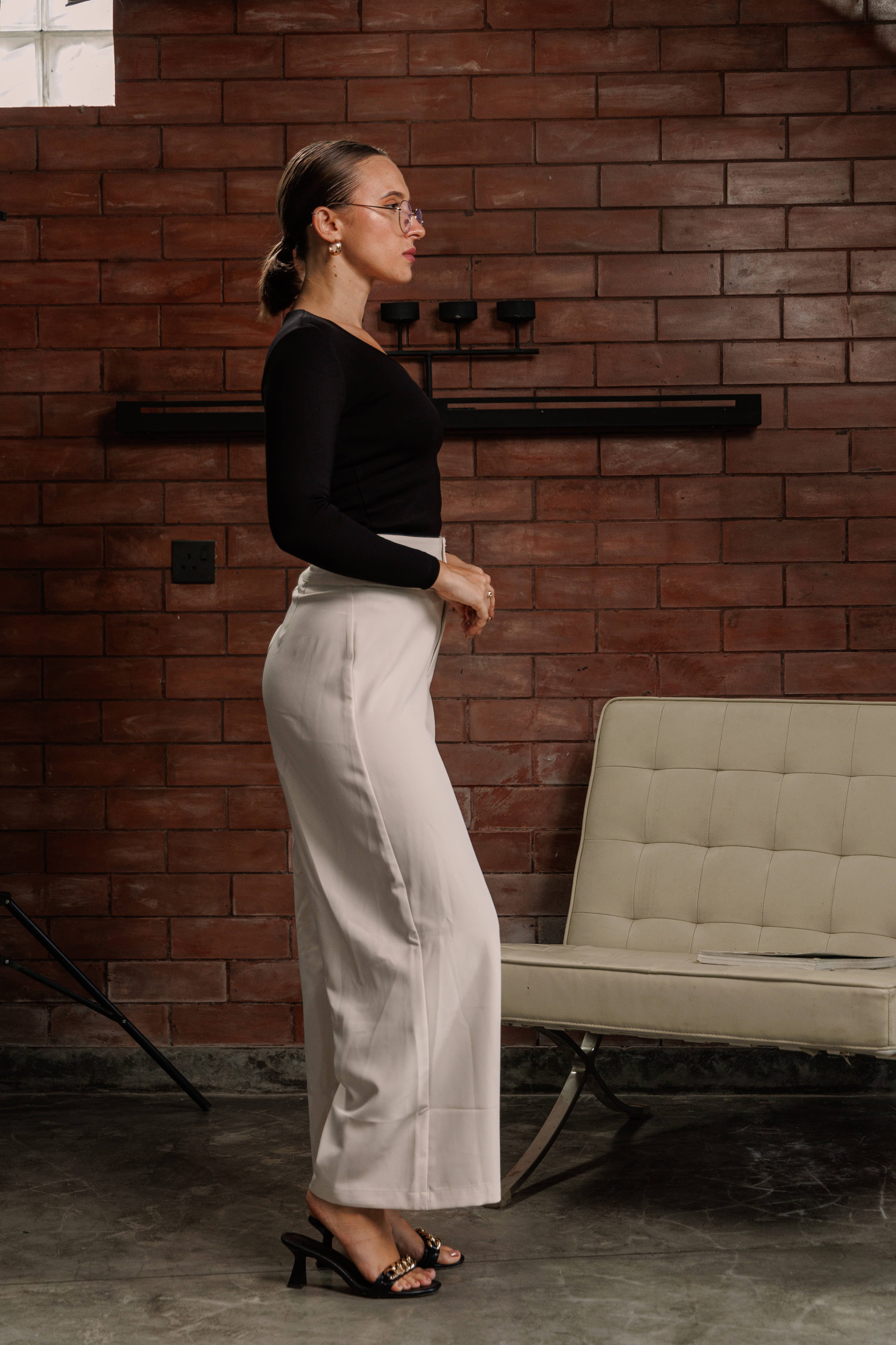 Twin Closure Wide-Leg Pant