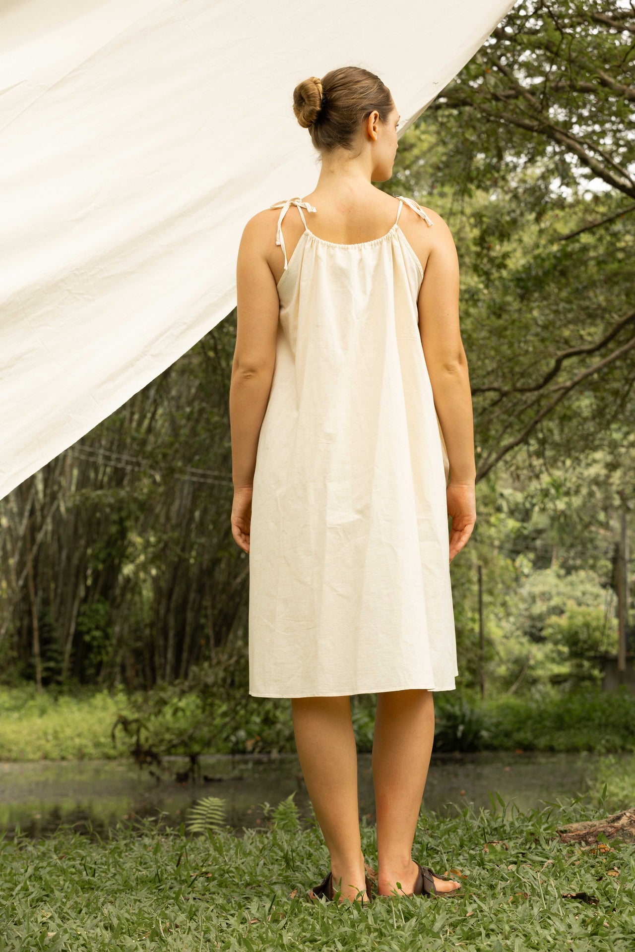 Lunara Bloom Linen Dress